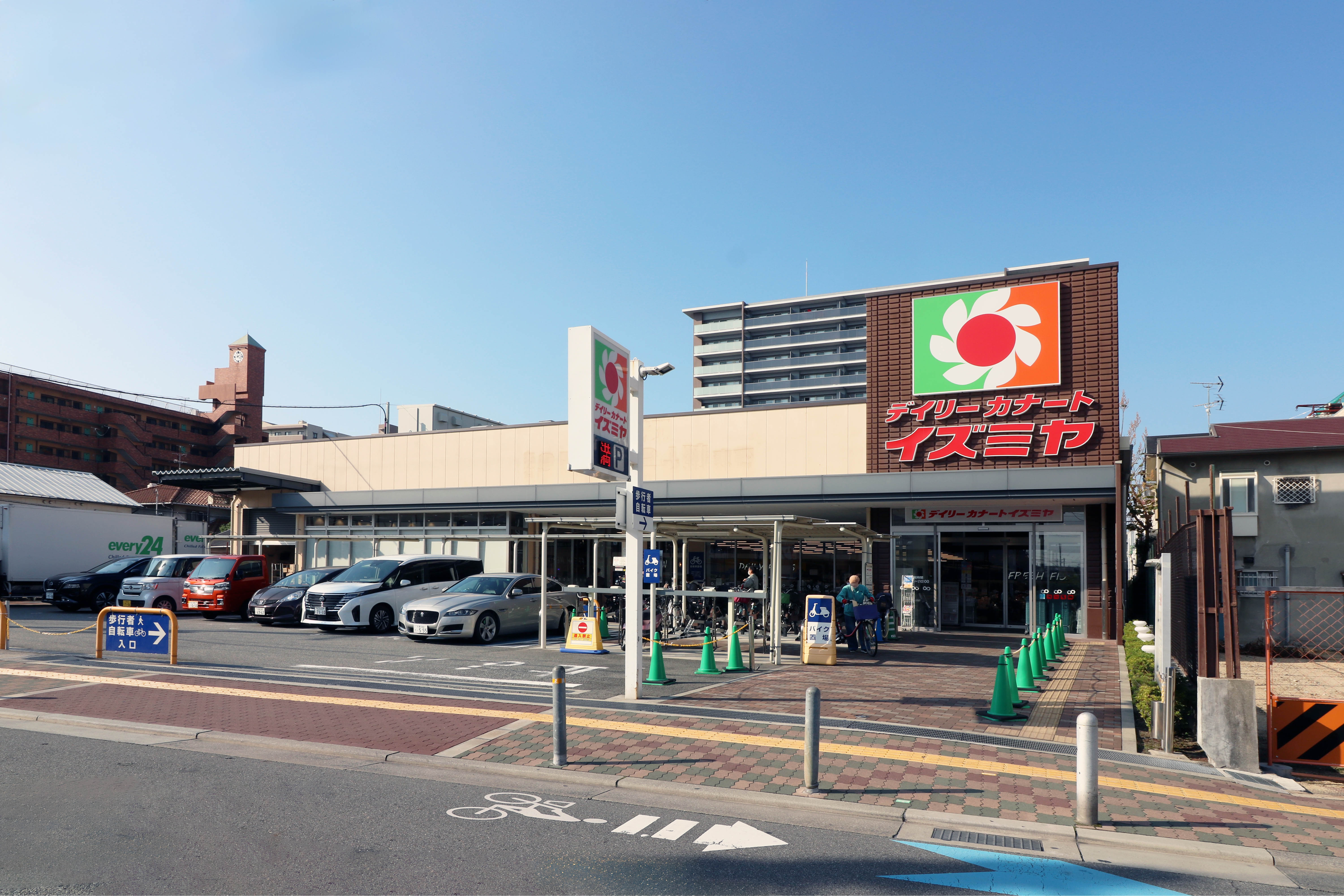 デイリーカナートイズミヤ庄内店